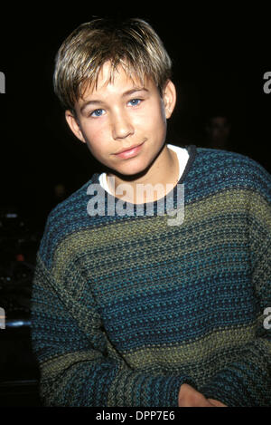 19. Januar 2006 - K3482TR. JONATHAN TAYLOR THOMAS. PREMIERE VON "TOM UND HUCK" 1995. TOM - RODRIGUEZ (Kredit-Bild: © Globe Photos/ZUMAPRESS.com) Stockfoto