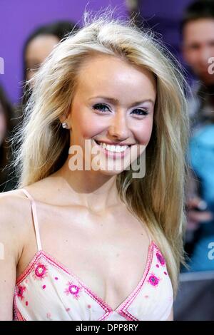 20. Mai 2006 - Bbc-Studios, Wood Lane, LONDON, ENGLAND - SAMMY WINWARD. FÜR 2006 BRITISH AWARDS BEI DEN BBC-STUDIOS, HOLZ LANE, LONDON W12 SOAP ANKOMMT. 20.05.2006. TIM MATTHEWS - - 2006.K48022. (Kredit-Bild: © Globe Photos/ZUMAPRESS.com) Stockfoto