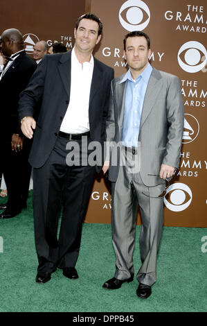 9. Februar 2006 vergibt - Los Angeles, Kalifornien, USA - K46701VG.48TH GRAMMY. STAPLES CENTER, LOS ANGELES, KALIFORNIEN... 08.02.2006. 2006.der verehrt (Kredit-Bild: © Globe Photos/ZUMAPRESS.com) Stockfoto