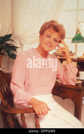 25. September 2006 - ANGELA LANSBURY IN "MURDER SHE WROTE". TV-Film noch geliefert (Kredit-Bild: © Globe Photos/ZUMAPRESS.com) Stockfoto