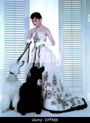 25. September 2006 - AUDREY HEPBURN IN Kleid von GIVENCHY.'' SABRINA'' 1954.SUPPLIED von TV-FILM-STILL(Credit Image: © Globe Photos/ZUMAPRESS.com) Stockfoto