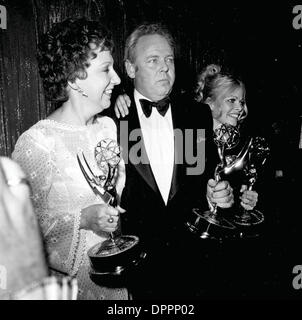 29. Dezember 2005 - JEAN STAPLETON mit CARROLL O'CONNOR. A1494. VON geliefert (Kredit-Bild: © Globe Photos/ZUMAPRESS.com) Stockfoto