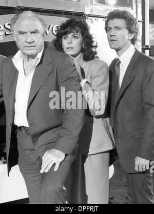 24. Juli 2006 - CRAZY wie ein Fuchs. JACK WARDEN, JANE KACZMAREK, JOHN RUBENSTEIN. TV-FILM NOCH. VON Fotos geliefert (Kredit-Bild: © Globe Photos/ZUMAPRESS.com) Stockfoto