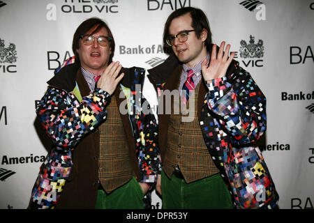 17. Februar 2009 - besuchen Brooklyn, New York, USA - ANDREW und ANDREW The Bridge Project Benefizdinner und Aufführung im BAM Howard Gilman Opera House. (Kredit-Bild: © Aviv klein/ZUMA Press) Stockfoto