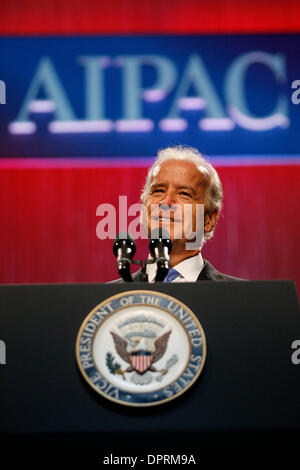 5. Mai 2009 - Washington, District Of Columbia, USA - Vize-Präsident JOE BIDEN liefert Hinweise auf den Abschluss des American Israel Public Affairs Committee (AIPAC) treffen.   (Kredit-Bild: © James Berglie/ZUMA Press) Stockfoto