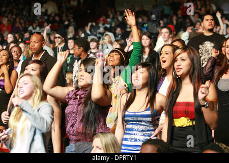 23. Dezember 2008 - Los Angeles, Kalifornien, USA - Rapper LIL WAYNE führt bei "I Am Music" World Tour im Gibson Amphitheater Universal Citywalk. (Kredit-Bild: © Ringo Chiu/Zuma Press) Stockfoto