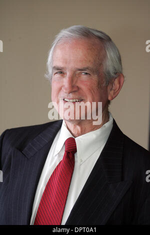 15. April 2009 - Los Angeles, Kalifornien, USA - CHARLES FENTON, CEO der SoCal Business Bank. (Kredit-Bild: © Ringo Chiu/ZUMA Press) Stockfoto