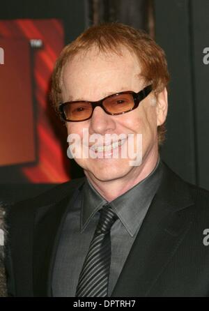 8. Januar 2009 - Los Angeles, Kalifornien, USA - Komponist DANNY ELFMAN am 14. statt Broadcast Critics Awards 2009 im Santa Monica Civic Center. (Kredit-Bild: © Paul Fenton/ZUMA Press) Stockfoto