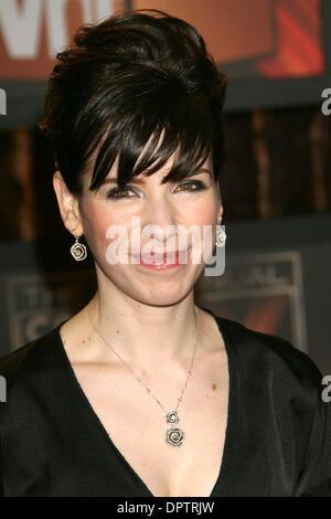 8. Januar 2009 - Los Angeles, Kalifornien, USA - Schauspielerin SALLY HAWKINS am 14. statt Broadcast Critics Awards 2009 im Santa Monica Civic Center. (Kredit-Bild: © Paul Fenton/ZUMA Press) Stockfoto