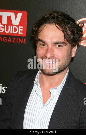 24. März 2009 abgehaltenen Sunset Towers Hotel, Los Angeles - Los Angeles, Kalifornien, USA - Schauspieler JOHNNY GALECKI bei den TV-Guide Sexiest Stars 2009 Event. (Kredit-Bild: © Paul Fenton/ZUMA Press) Stockfoto