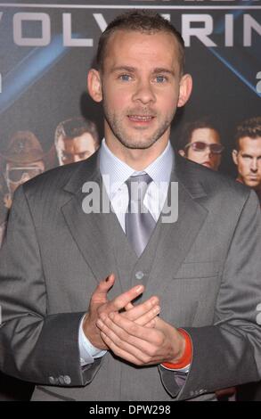 28. April 2009 - Los Angeles, Kalifornien, USA - Schauspieler DOMINIC MONAGHAN in der "X-Men Origins: Wolverine" Los Angeles Premiere an Graumans Chinese Theater statt.                              (Kredit-Bild: © Paul Fenton/ZUMA Press) Stockfoto