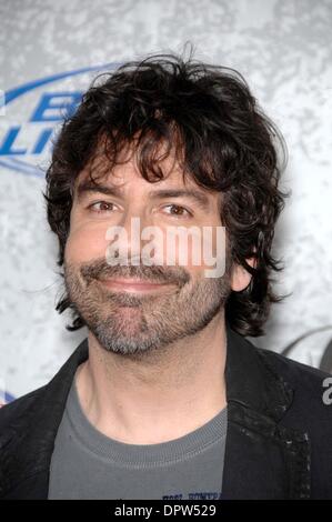 28. Februar 2009 - statt Greg Giraldo während der Comedy Central Roast von LARRY THE CABLE GUY, im Warner-Bros.-Studio-Menge, am 1. März 2009, in Burbank, Kalifornien... K61110MGE (Kredit-Bild: © Globe Photos/ZUMApress.com) Stockfoto