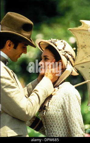 l6370SN.'' THE AGE OF INNOCENCE ". DANIEL DAY LEWIS und WINONA RYDER. VON GLOBE FOTOS, INC. BEREITGESTELLT. TV-FILM STILL (Kredit-Bild: © Globe Photos/ZUMAPRESS.com) Stockfoto