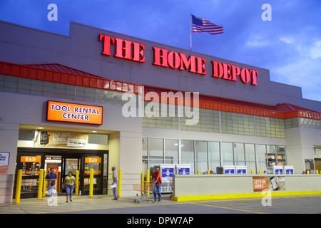 Miami Florida, Little Havana, Calle Ocho, Home Depot, Hardware, Vorderseite, Eingang, großer Kastenladen, Hardware, FL131231296 Stockfoto