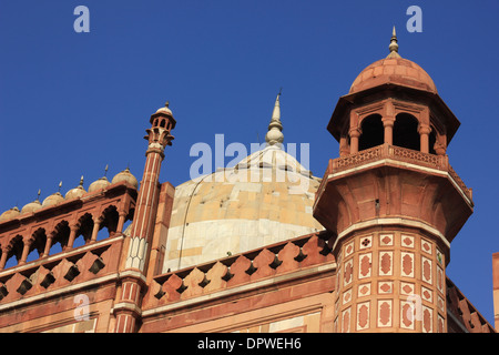 Safdarjung Grab ist ein Sandstein und Marmor Mausoleum in Delhi, Indien. Es wurde 1754 in den späten Mughal Empire Stil für Nawab Safdarjung gebaut. Stockfoto