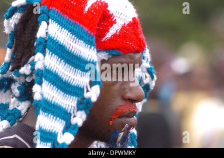 1. Dezember 2008 - Jakarta, Indonesien - Papua Aktivisten tragen traditionelle Kleidung und andere gegen Indonesiens Regierung protestieren. Hunderte von Papuas forderte Unabhängigkeit für Papua vor dem Zustand-Palast (Credit-Bild: © Jefri Widder/ZUMA drücken) Stockfoto