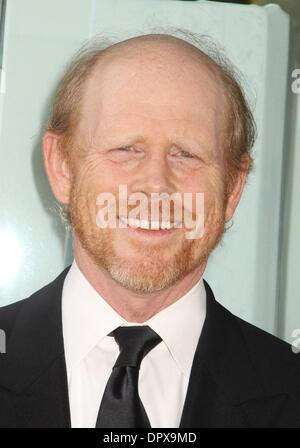 27. April 2009 - New York, New York, USA - Regisseur RON HOWARD besucht den 36. jährlichen Film Society des Lincoln Center Gala Tribut Ehren Tom Hanks in der Alice Tully Hall statt. (Kredit-Bild: © Nancy Kaszerman/ZUMA Press) Stockfoto