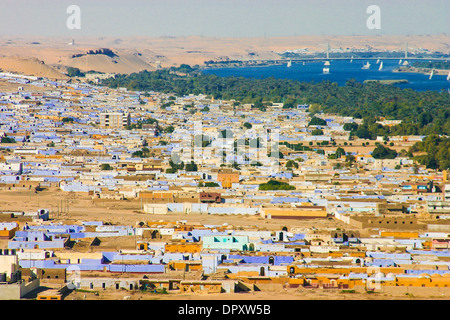 Schlamm-Häuser in der Wüste in Sarouj, Syrien Stockfoto, Bild: 24067659