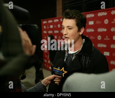 Park City, UT, USA. 16. Januar 2014. Miles Teller im Ankunftsbereich für SCHLEUDERTRAUMA-Premiere beim Sundance Film Festival 2014, The Eccles Theatre, Park City, UT 16. Januar 2014. Bildnachweis: James Atoa/Everett Collection/Alamy Live-Nachrichten Stockfoto