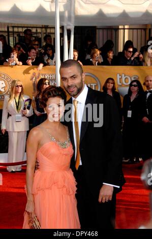 Eva Longoria Parker und Tony Parker während der 15. Annual Screen Actors Guild Awards im Shrine Auditorium am 25. Januar 2009, in Los Angeles statt... Foto: Michael Germana-Globe Fotos, Inc. Â © 2009.K60942MGE (Kredit-Bild: © Michael Germana/Globe Photos/ZUMAPRESS.com) Stockfoto