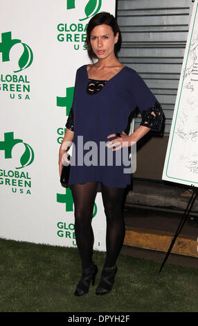 19. Februar 2009 abgehaltenen Avalon Hollywood - Beverly Hills, Kalifornien, USA - Schauspielerin RHONA MITRA Global Green USA 6. jährlichen Pre-Oscar-Party ankommen. (Kredit-Bild: © Lisa O'Connor/ZUMA Press) Stockfoto