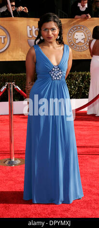 25. Januar 2009 kommt bei den Screen Actors Guild SAG Awards im Shrine Auditorium - Los Angeles, Kalifornien, USA - MINDY KALING. (Kredit-Bild: © Lisa O'Connor/ZUMA Press) Stockfoto