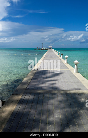 Pier am Rum Point auf Grand Cayman Island Stockfoto