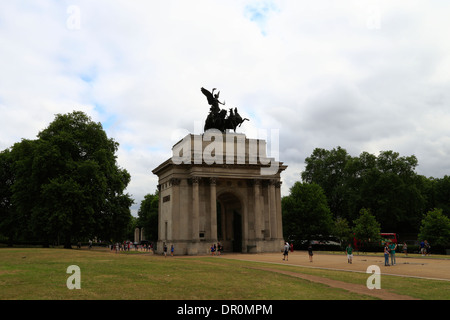 Wellington Arch, Hyde Park Corner, London, Vereinigtes Königreich Stockfoto