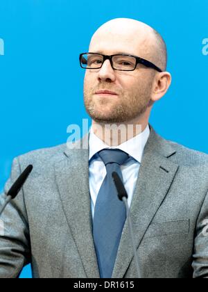 Berlin, Deutschland. 13. Januar 2014. Peter Tauber (CDU) von seiner ersten Pressekonferenz als neuer CDU-Generalsekretär am CDU-Bundesgeschäftsstelle in Berlin. / Bild: Peter Tauber (CDU) (neu) CDU-Generalsekretär, abgebildet bei seiner ersten Pressekonferenz in Berlin. Reynaldo Paganelli/NurPhoto/ZUMAPRESS.com/Alamy © Live-Nachrichten Stockfoto