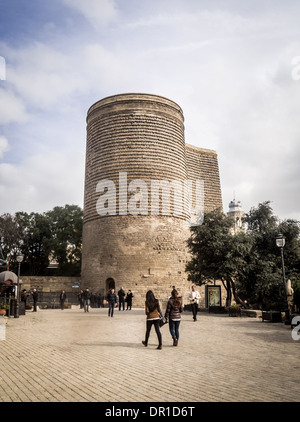Maiden Tower in der Altstadt von Baku, Aserbaidschan. Stockfoto