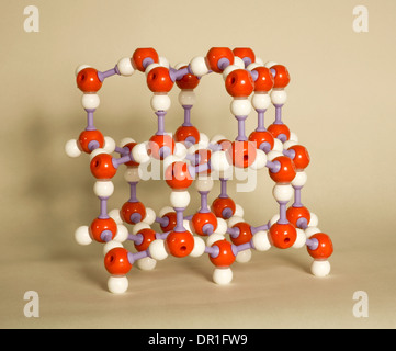 Anordnung der Wassermoleküle im Eis. Stockfoto