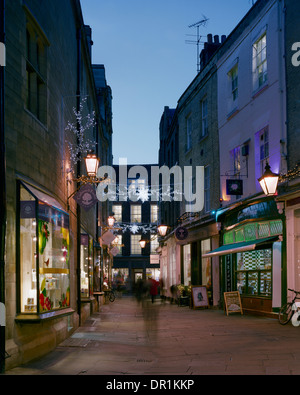 Weihnachtsbeleuchtung in Rose Crescent Cambridge Stockfoto