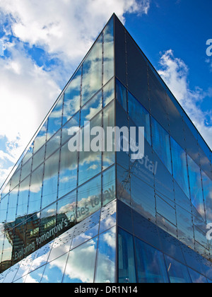 Der Kristall im Besitz und betrieben von Siemens, Royal Victoria Dock, East London, England, Vereinigtes Königreich Stockfoto