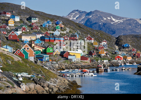 Bunte Häuser in Angeln Stadt Kangaamiut, Westgrönland Stockfoto