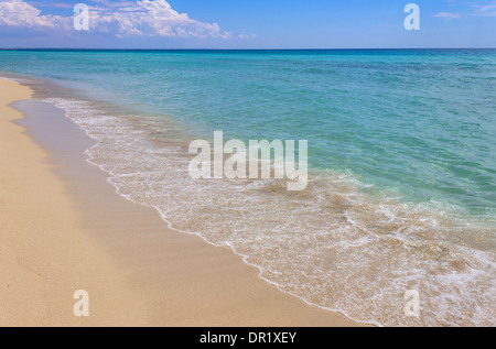 Italien, Apulien, Porto Cesareo, Punta Prosciutto Strand. Stockfoto