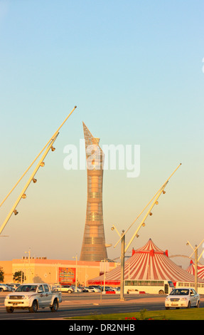 Die Fackel, die derzeit das höchste Gebäude in Doha, Katar Stockfoto