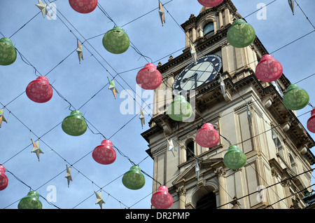 Weihnachtsschmuck in den Burke Street Einkaufsviertel von Melbourne Stockfoto