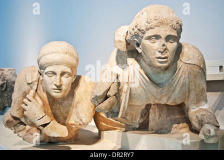 Lapith Frauen aus dem Westgiebel des Zeustempels von Olympia, archäologischen Museums. Stockfoto