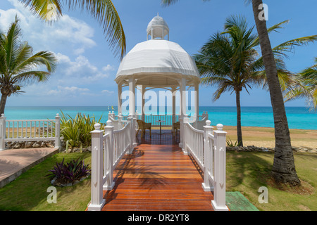 Pavillon am Meer, Pavillon am Strand Stockfoto