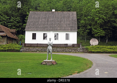 Nikola Tesla-Geburtshaus und Memorial center in Smiljan, Lika, Kroatien Stockfoto