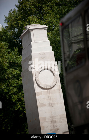 Der Kenotaph War Memorial, Whitehall, London, UK Stockfoto