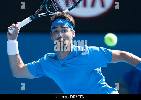 Melbourne, Victoria, Australien. 19. Januar 2014. 19. Januar 2014: 16. Samen Fabio FOGNINI (ITA) in Aktion gegen die 2. gesetzte Novak DJOKOVIC (SRB) in einem 4. Runde Spiel am 7. Tag des 2014 Australian Open Grand-slam-Tennis-Turnier im Melbourne Park in Melbourne, Australien. Sydney Low/Cal Sport Media/Alamy Live-Nachrichten Stockfoto