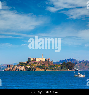 Alcatraz Island Strafanstalt in der Bucht von San Francisco Kalifornien USA Ansicht vom Pier 39 Stockfoto