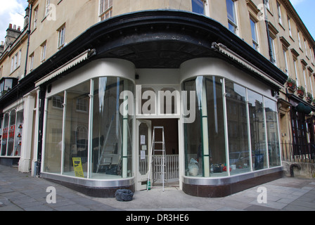 leer-Shop in Alfred Street, Bath Somerset Vereinigtes Königreich Stockfoto