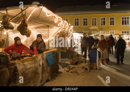 Verkauf Rentierleder Jokkmokk fair Laponia Schweden Winter Stockfoto