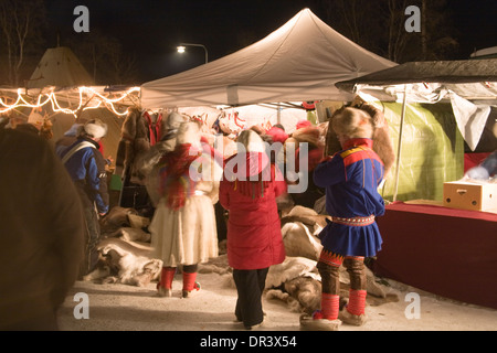 Markt Straße Jokkmokk fair Laponia Schweden Winter Stockfoto