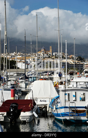 Boote im Hafen von Altea, Costa Blanca, Provinz Alicante, Spanien Stockfoto