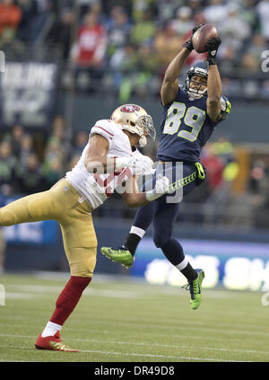 Seattle, Washington, USA. 19. Januar 2014. Seattle Seahawks Wide Receiver DOUG BALDWIN (89) macht einen Haken für ein First Down während der NFC Championship Spiel gegen die San Francisco 49ers bei CenturyLink Field. Bildnachweis: Hector Amezcua/Sacramento Bee/ZUMAPRESS.com/Alamy Live-Nachrichten Stockfoto