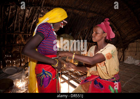 Äthiopische Mädchen des Stammes Afari Stockfoto