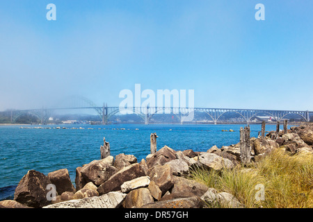 Yaquina Bay Bridge, Newport, Oregon, Vereinigte Staaten von Amerika Stockfoto